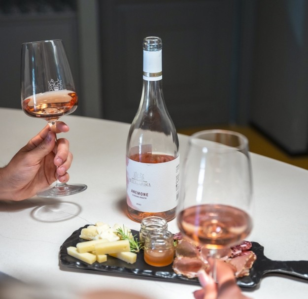 anemone Trigor, distribuitor sella mosca